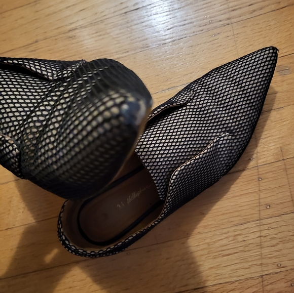 3.1 Phillip Lim point toe loafers, women, sz7 - Picture 5 of 9